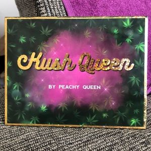 Kush Queen eyeshadow palette by Peachy Queen